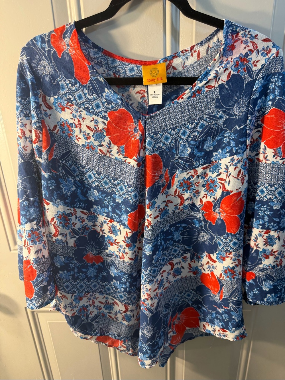 Ruby Rd. Floral patchwork Navy & Red Floral  long sleeve boho large